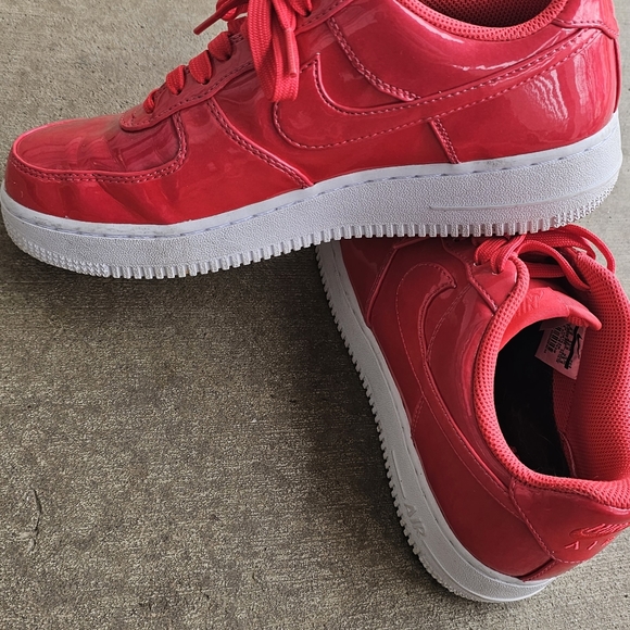 Nike Air Force 1s - Picture 3 of 5